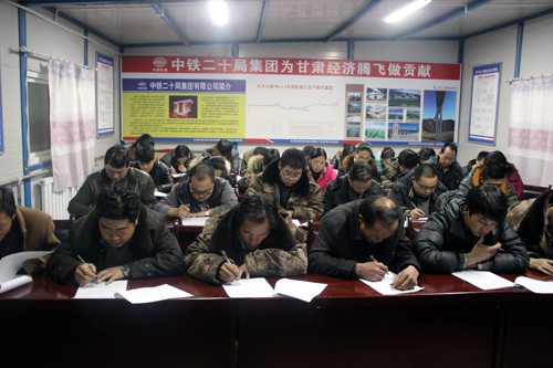 人口素质包括_计生展板小块之大力提高出生人口素质jpg图片